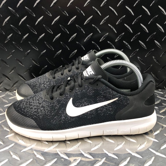 Nike Other - NIKE FREE RN